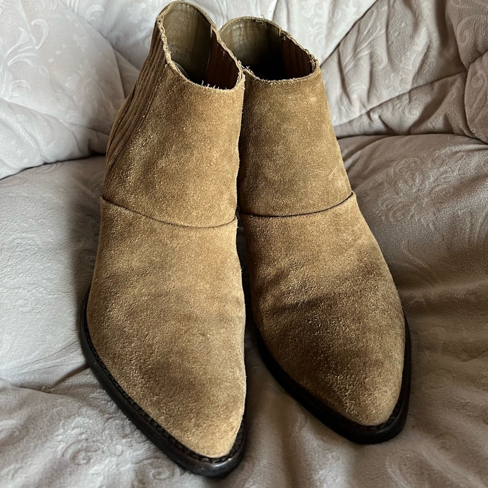 Johnston and Murphy boots